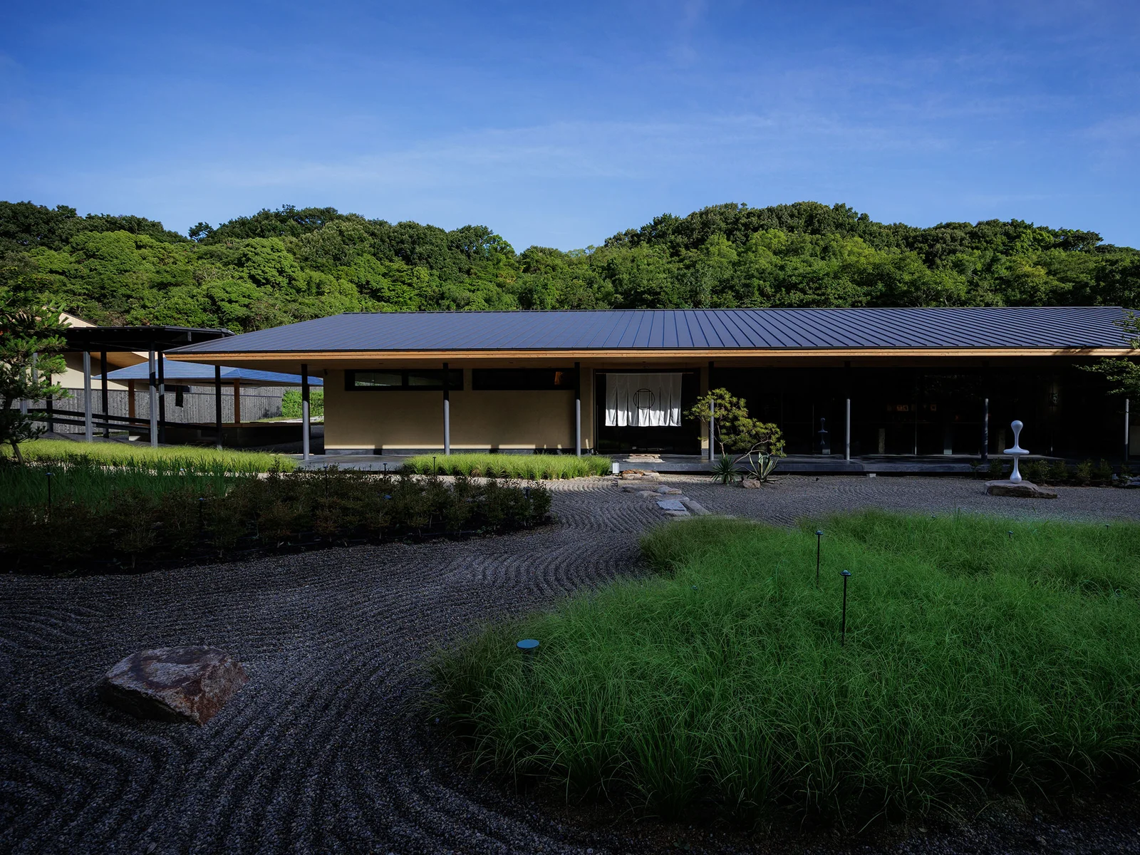 直島旅館 ろ霞の公式サイトに掲載された実際の施設写真